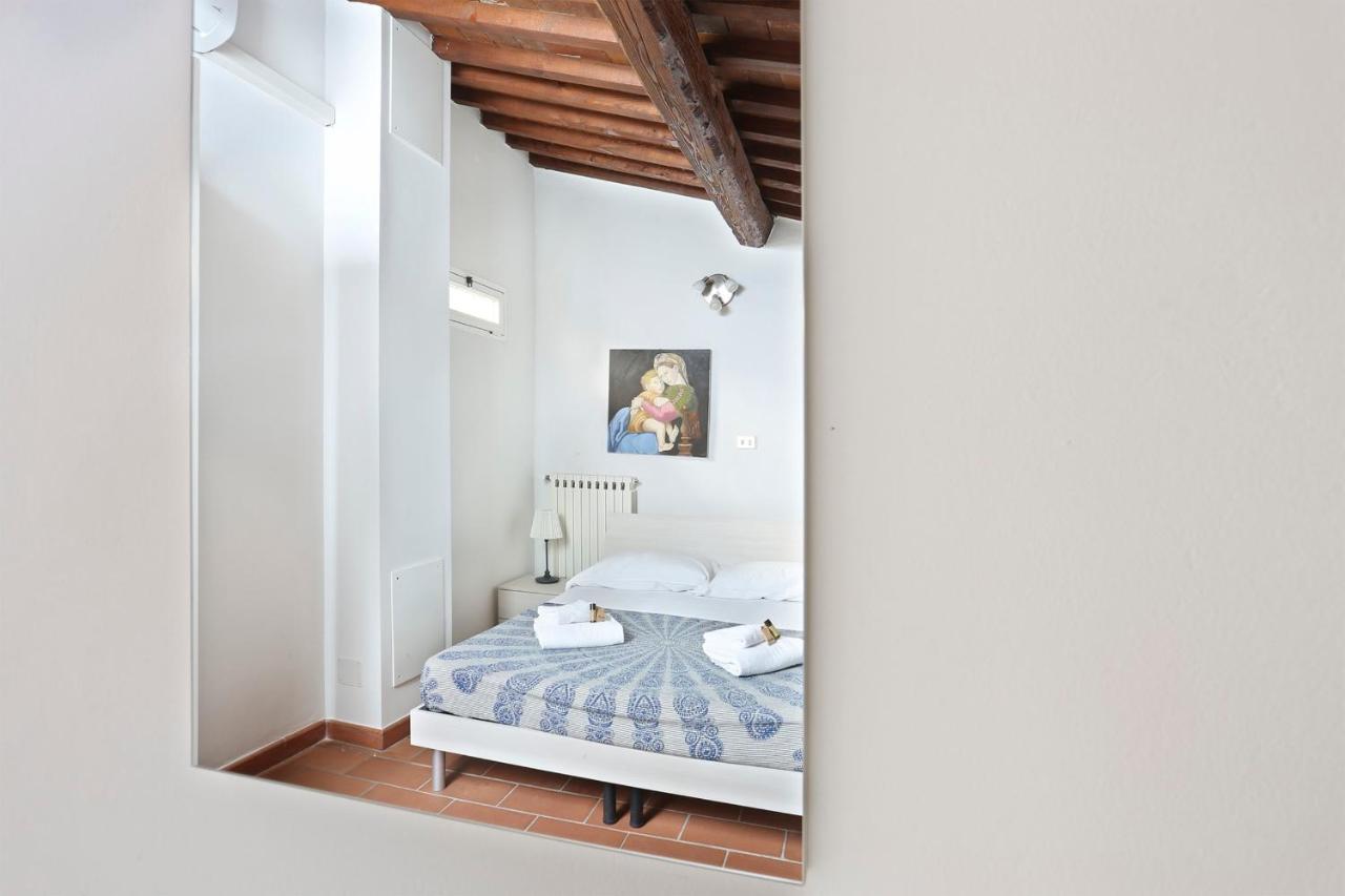 Tornabuoni Apartment- Hosted By Sweetstay ฟลอเรนซ์ ภายนอก รูปภาพ